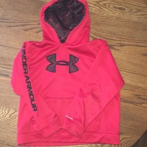 Youth Under Armour hooded sweatshirt